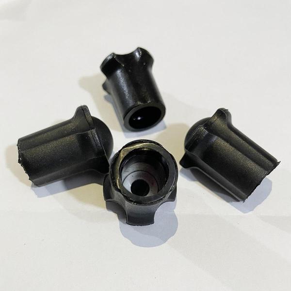 4 個入り キャンプ用チェアフットカバー チェアフットプロテクター 滑り止め ノイズ軽減 脚キャップ...