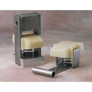 オートマチック　チェーンテンショナー：2007〜17年ビックツイン、2006年ダイナモデルに適合　ハーレー