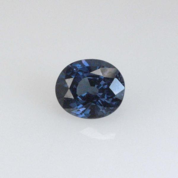 カラーチェンジガーネット 0.831ct【ガーネット】【ルース】