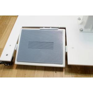 腕ミシン 用 1本脚テーブル ペダルダウン仕様...の詳細画像3