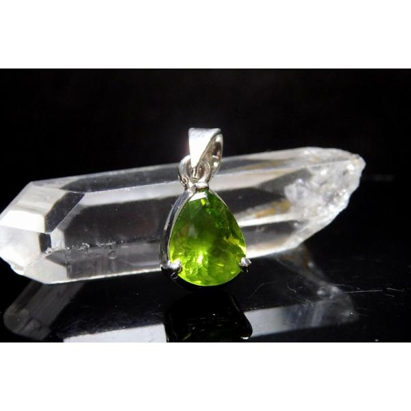 ペリドット ネックレス ペンダント 天然石 パワーストーン