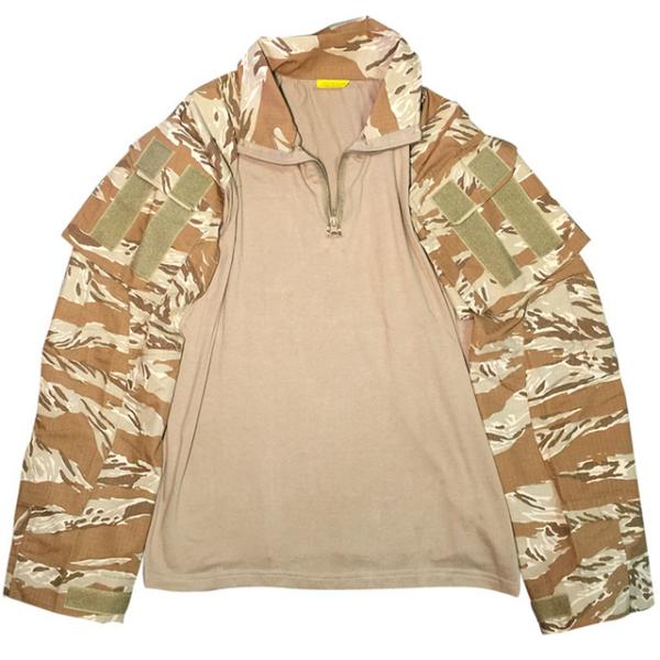 長袖の戦術的な屋外Tシャツ,ハイキング服,砂漠の虎のパターン,狩猟とスポーツの戦術的なトップ