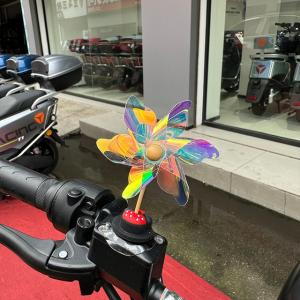 クリエイティブかわいいミニ風車装飾電気自動車オ...の詳細画像5