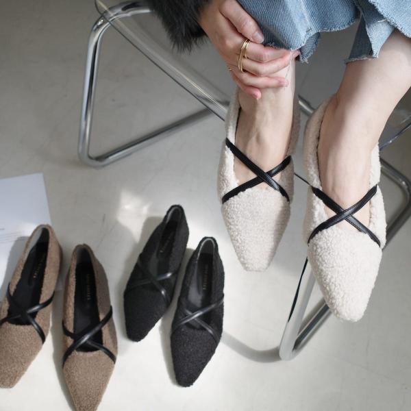 パンプス ボア フラット クロスストラップ  1センチヒール ローヒール レディース 歩きやすい ぺ...