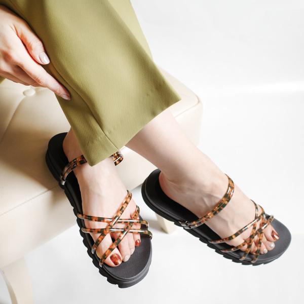 返品交換不可 サンダル レディース チューブストラップサンダル シャークソール スポーツサンダル ぺ...