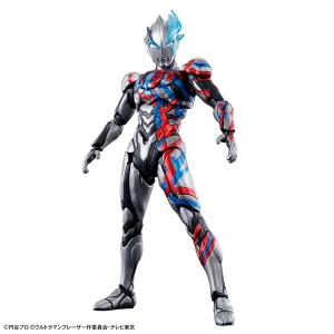 Figure-rise Standard ウルトラマンブレーザー プラモデル[BANDAI SPIRITS]《発売済・在庫品》｜amiami