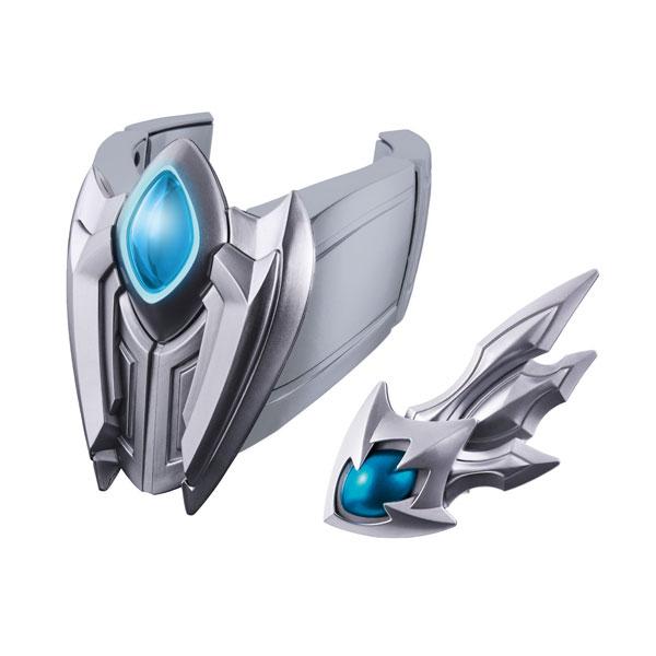 ウルトラマン DXウルティメイトブレスレット＆ニュージェネブローチ[バンダイ]【送料無料】《発売済・...