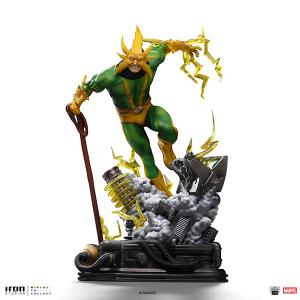 エイリアンvsプレデター コミック版 プレデター 1/6スケール組立式