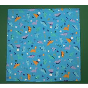 ナフキン46×46・青地にかわいい恐竜柄綿