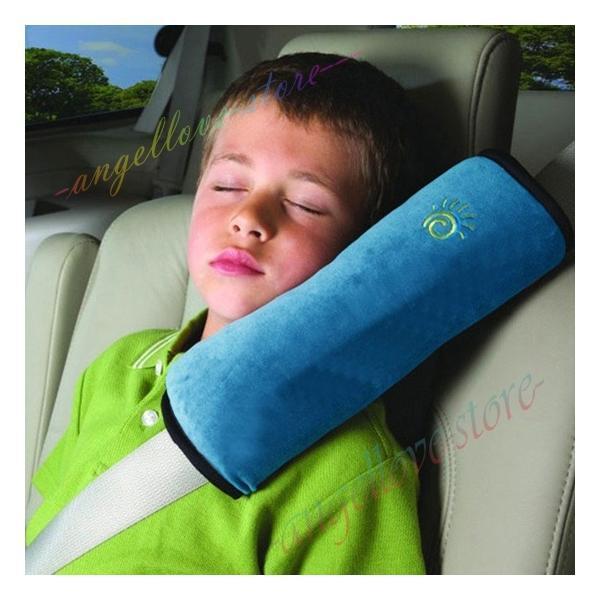 子供の首を支えるクッションで、楽に寝れることができるシートベルトクッションです?インテリア 寝具 収...