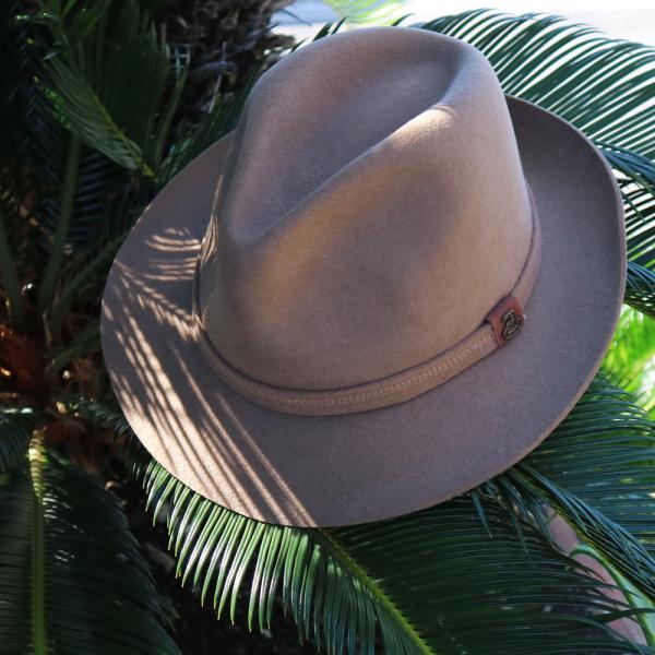 本フェルトハット アンデスの本当のフェルト お洒落な落ち着いたベージュ