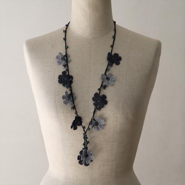 トルコのレース「オヤ」ネックレスかぎ針編みのトゥオヤ  パパテヤ ブラック・グレー