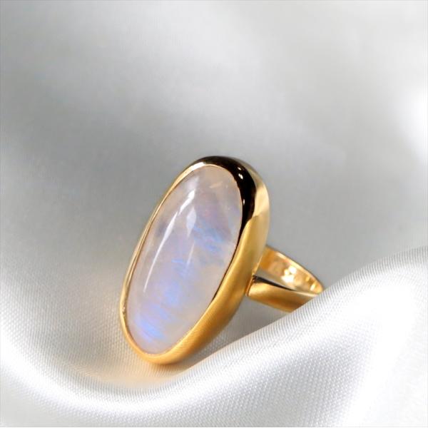 レインボームーンストーン シルバーリング 大粒　縦長オーバル 18KGF 天然石 トルコジュエリー ...