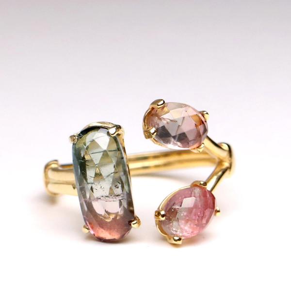 ウォーターメロントルマリン 3ストーンシルバーリング 誕生石 18KGF 天然石  バイカラーラフカ...