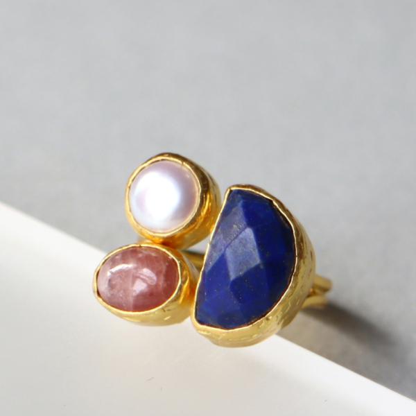 アルサメイア 三つの石のリング ラピスラズリ×ロードクロサイト×パール 天然石22KGP トルコジュ...