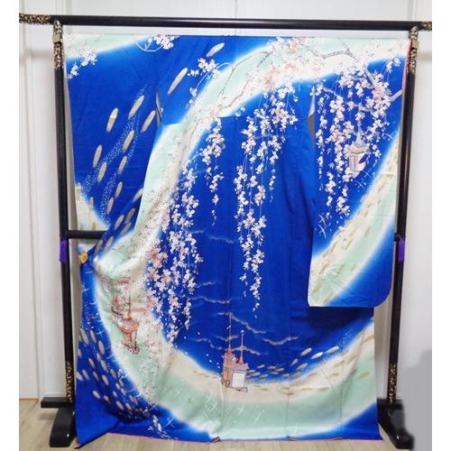 大振り袖 背の高い人用振袖 青地に緑の流星サクラとだんじり入り ８０年代流行の着物