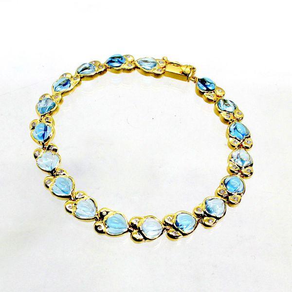 ◎中古美品◎１８金　ブルートパーズ　16.10ｃｔ　ダイヤ　0.18ｃｔ　ブレスレット