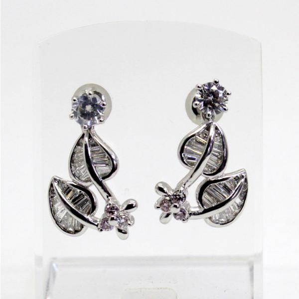 ◎中古美品◎プラチナ　ダイヤ　計1.337ct　ピンクダイヤ　計0.14ｃｔ　ピアス