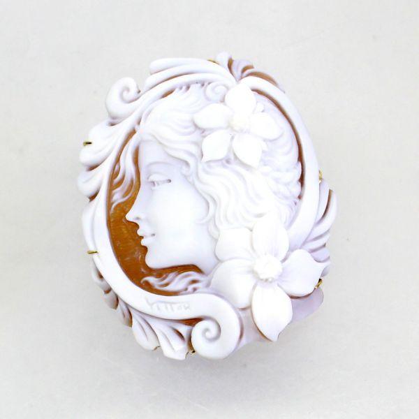 ◎中古美品◎１８金枠　シェルカメオ　ブローチ兼ペンダント
