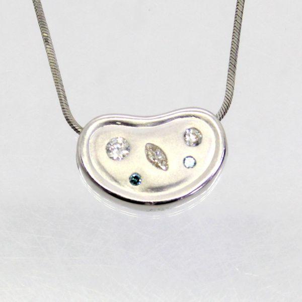 ◎中古美品◎プラチナ　ダイヤ　0.21ct　ペンダント付ネックレス