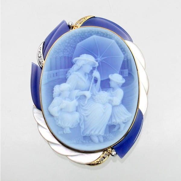 ◎中古美品◎１８金，プラチナ，シェル枠　ダイヤ　0.08ct　メノウカメオ　ブローチ兼ペンダント