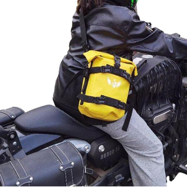 エンジンガードバッグ バイク用 サイドバッグ 防水 シートバッグ イック固定ストラップ付き 撥水 防...