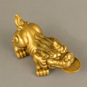 ヒキュウ 置物 風水 貔貅 中型 10cm 真鍮製 無地古銭 瑞獣 玄関 卓上 オブジェ 魔除け 金運祈願 財運 商売繁盛 開運グッズ