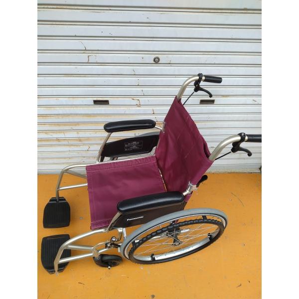 KM-25-0528-30　一部地域を除き送料無料　レッグサポートなし　パナソニック　自走式車椅子　...