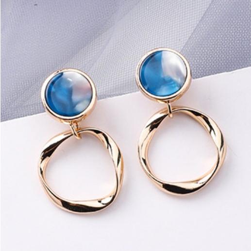 スタッド ピアス レディース 藍色 ストーン サークル 虹色 アクリルビーズ 2way バックキャッ...