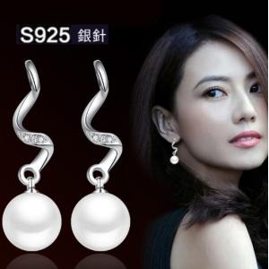 TIFFANY&Co.（ティファニー） ピアス サマセット ツイストノットピアス