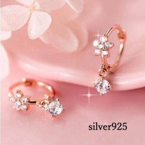 フープピアス アレルギー対応 ピアス レディース 花 フラワー つけっぱなし 18K ピアス 18金...