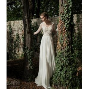 ロングドレス☆ウェディングドレス☆背中空き姫系ウエディングドレス☆刺繍