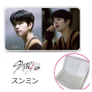 4個セット ハン StrayKids ストレイキッズ スキズ 缶バッチ 缶