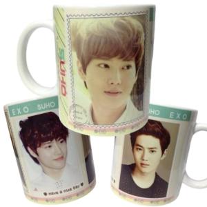 EXO ベッキョン UNIVERSE  マグカップ トレカ EXO ベッキョン universe カフェ マグカップ トレカ カード グッズ