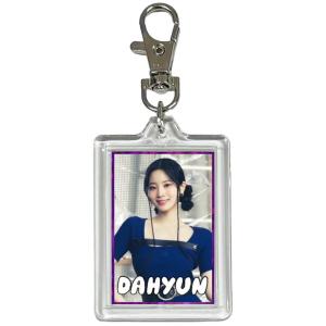 モモ TWICE トゥワイス 写真入り キーホルダー 韓流 グッズ jf125-1