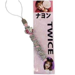 4個セット ツウィ TWICE 缶バッチ 缶バッジ 韓流 グッズ na002-2