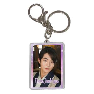 【激レア】SHINee ネーム キーホルダー♡ SHINee シャイニー キラキラ ネーム キーホルダー キーリング 韓