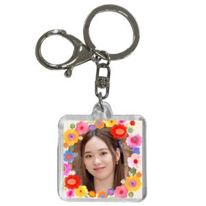 NiziU ニジュー リク ミイヒ 写真入り キーホルダー 韓流 グッズ js001