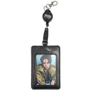 4個セット フィリックス StrayKids ストレイキッズ スキズ 缶バッチ