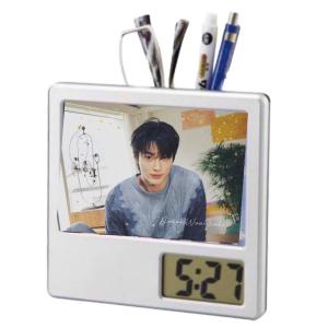 NiziU ニジュー 写真入り ペン立て付き 置き時計 時計 フォトフレーム