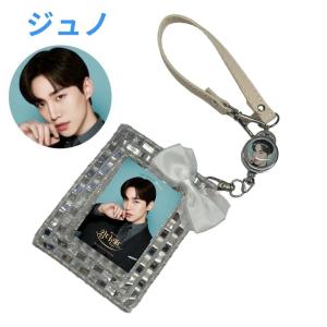 2PM ジュノ ミニポーチ＆アクリルキーホルダー 2PM ジュノ ミニポーチ＆アクリルキーホルダー 2PM ジュノ ミニポーチ