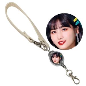チェヨン TWICE トゥワイス 写真入り リール付き パスケース ICカード