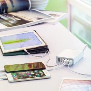 充電器 Anker PowerPort 6 U...の詳細画像1