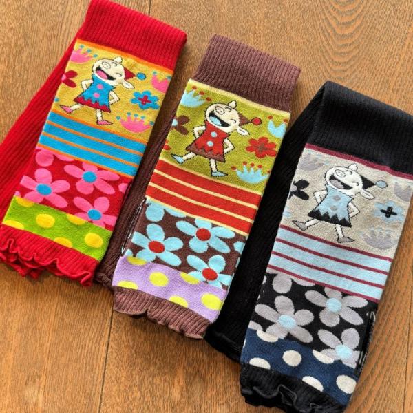 アルベロベロ(Alberobello)オレボレブラぶたさん＆フラワー柄 アームウォーマー【2025 ...