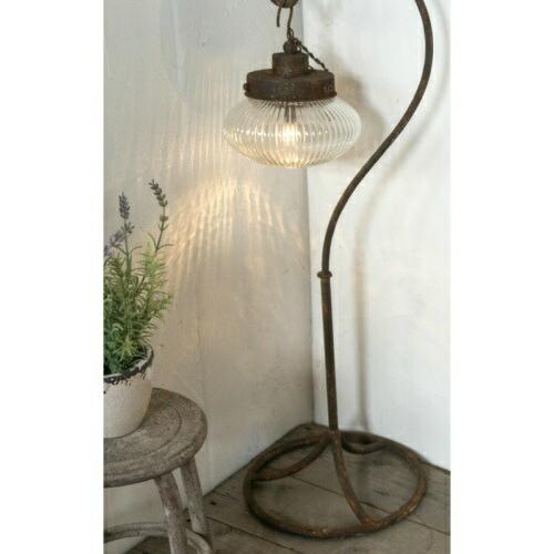 アンティーク風 ハンギングスタンド LEDランタンスタンド ランタン スタンド ガーデニング 631...