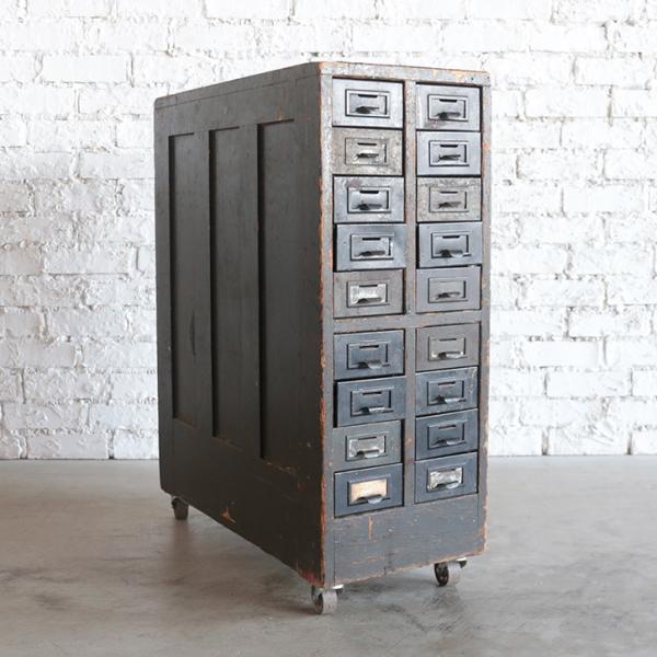 アンティークSALE34%OFF キャビネット アンティーク 木製 収納 キャスター付 おしゃれ 小...