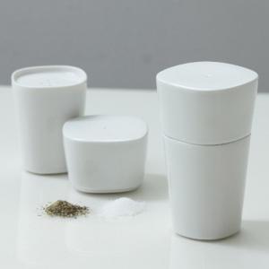 Ideaco イデアコ ソルト ペッパー 調味料入れ おしゃれ かわいい 塩コショウ入れ イデ キャンペーンもお見逃しなく