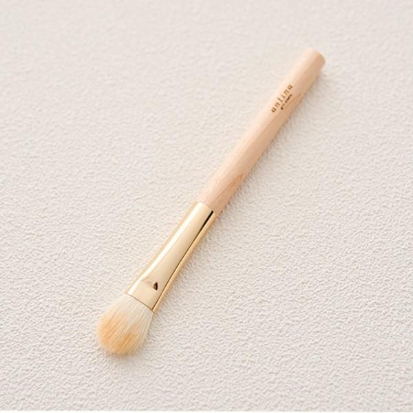 antina×晃祐堂 / アイシャドウブラシL