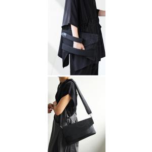 ウェットスーツ素材 クラッチバッグ バッグ レ...の詳細画像3