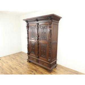 圧倒的な存在感 ワードローブ 幅172.5×奥...の詳細画像1